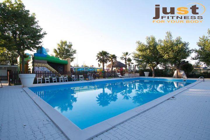 Oceanic Hotel
