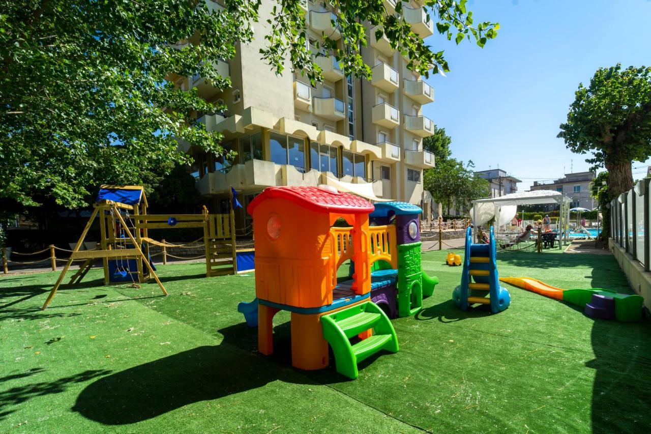 Hotel Oceanic Rimini