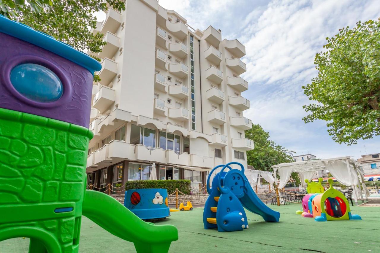 Hotel Oceanic
