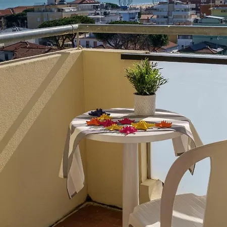 Hotel Oceanic Rimini Exterior foto