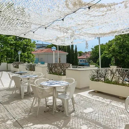 Hotel Oceanic Rimini Exterior foto