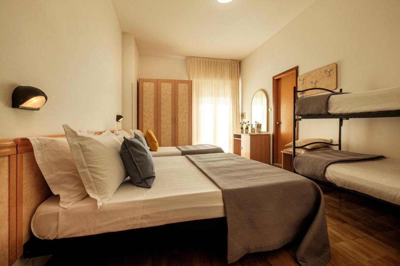 Oceanic Hotel