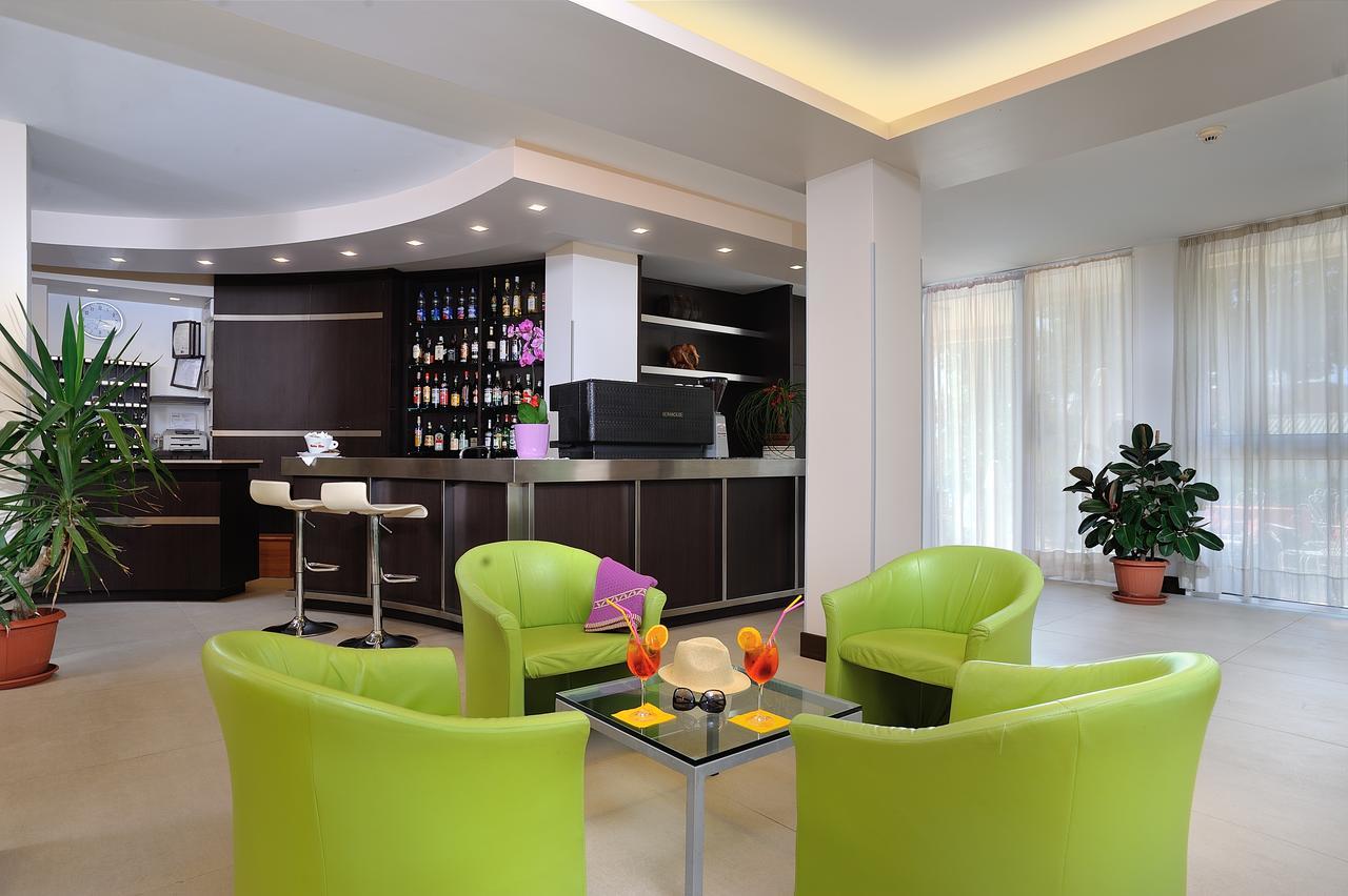 Hotel Oceanic